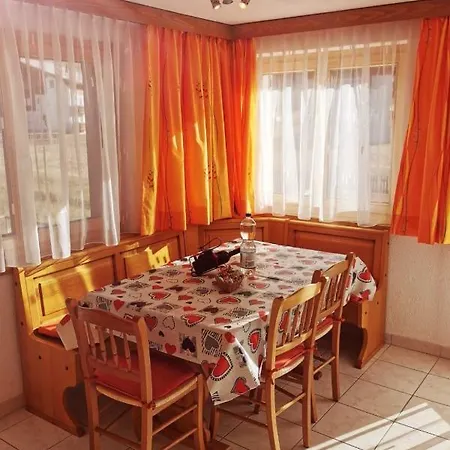 Apartment Falke *